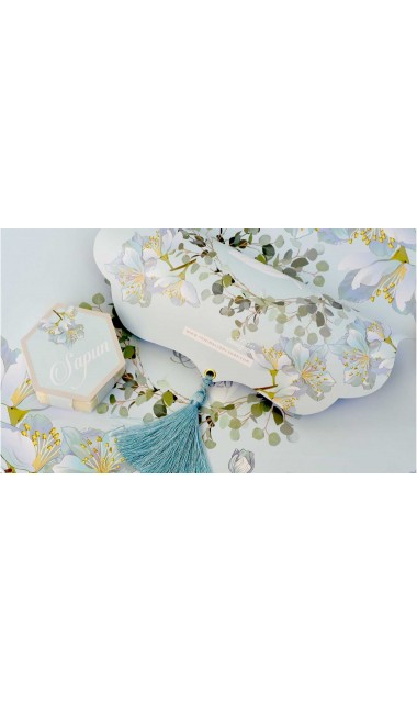 Trusou de botez cu eucalipt si ursuleti pe fundal bleu mint Little Blue Bear 19